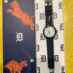 Shinola Detrola 43mm Watch